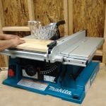 Makita 2705 10-Inch Contractor Table Saw with safety guard